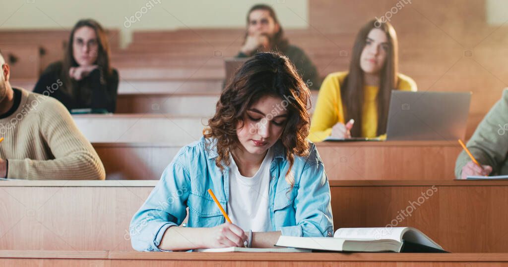 Aula di formazione con partecipanti
